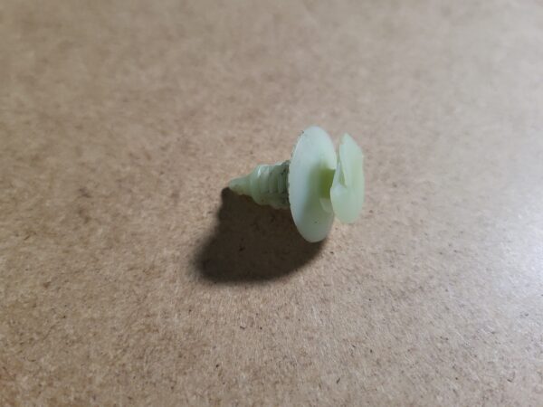 1442a_clip_button