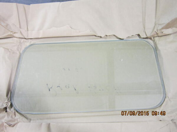 Wagon rear sm hatch glass