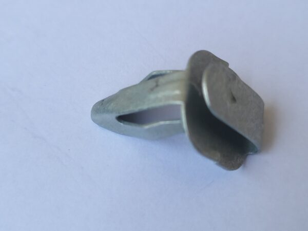 2143a_Metal_Clips_Complete_Wagoneer_73-83