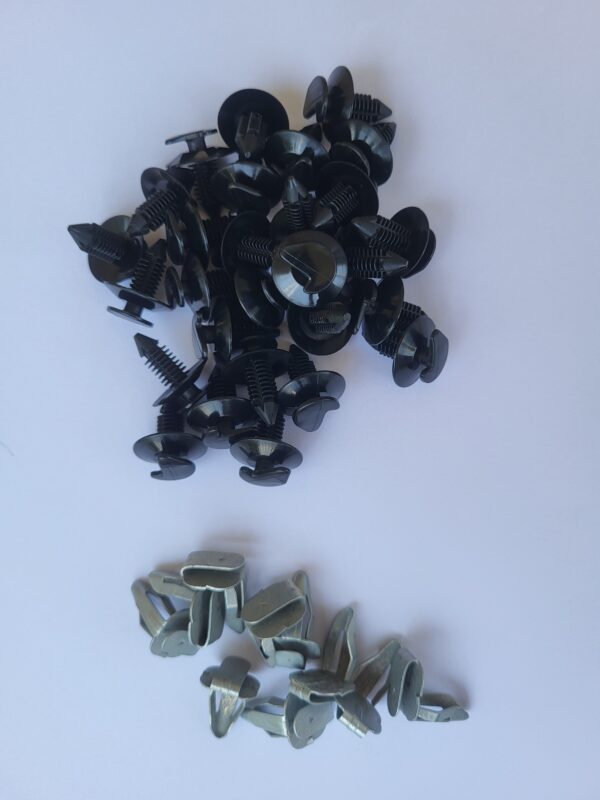 2143c_Metal_Clips_Complete_Wagoneer_73-83